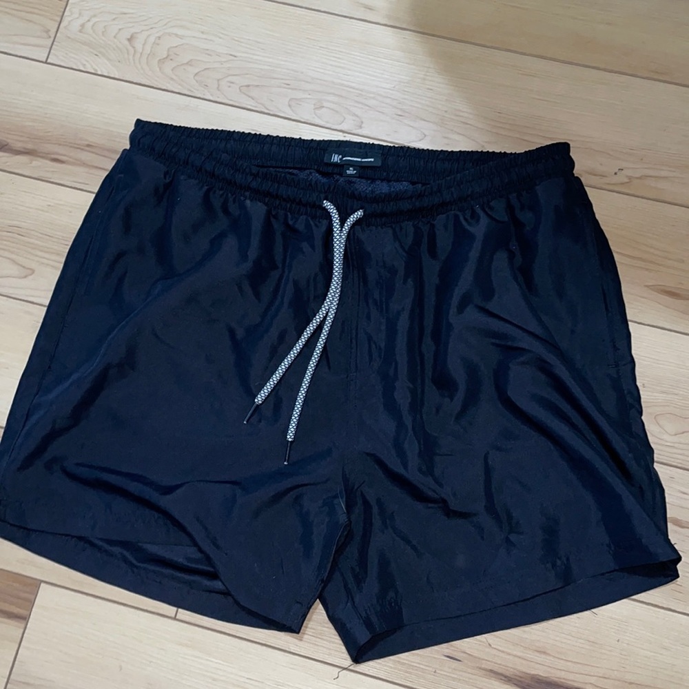 NWOT men’s swim trunks